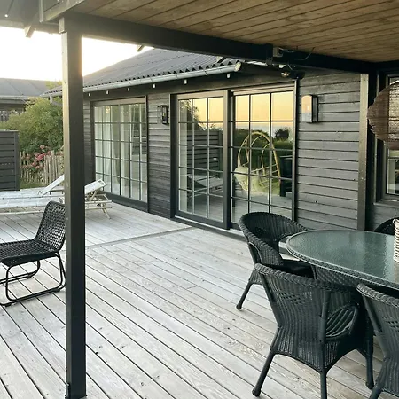 Σπίτι διακοπών Summerhouse With Sea View In South Funen