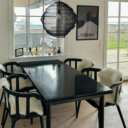 Summerhouse With Sea View In South Funen Дом отдыха Фоборг