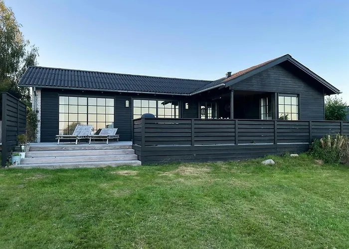 Summerhouse With Sea View In South Funen * Фоборг