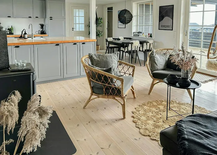 Summerhouse With Sea View In South Funen Дом отдыха Фоборг