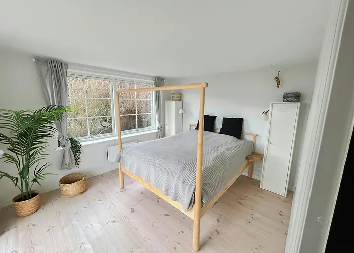 Дом отдыха Summerhouse With Sea View In South Funen Фоборг