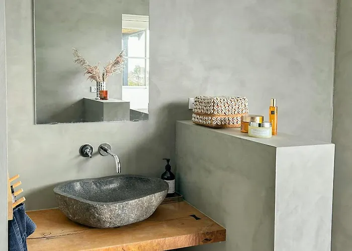 Summerhouse With Sea View In South Funen