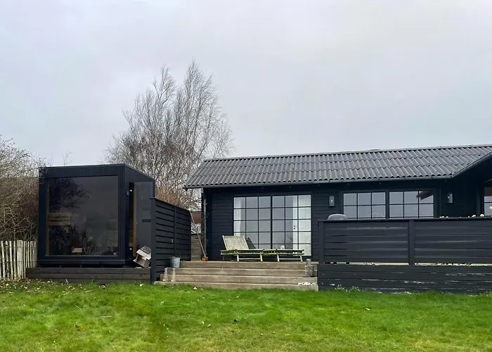 Summerhouse With Sea View In South Funen Фоборг