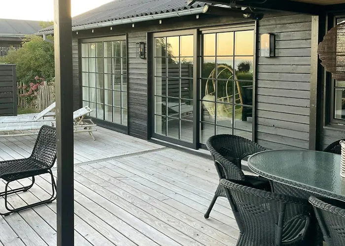 Summerhouse With Sea View In South Funen * Фоборг